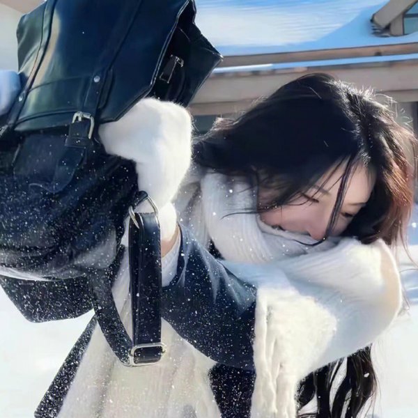 大声呼喊你回来海报